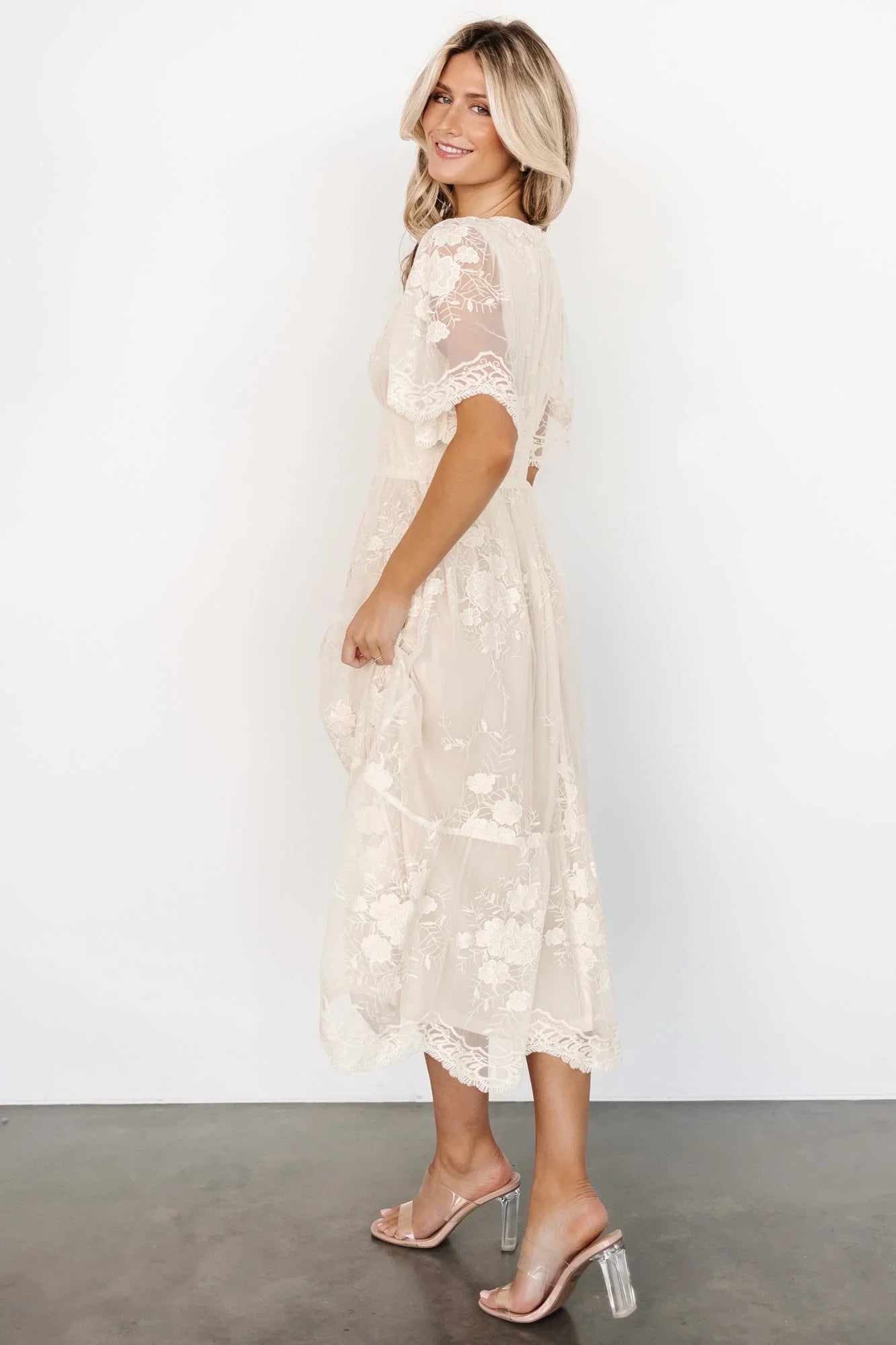 Clarisa Lace Midi Dress | Vintage Cream
